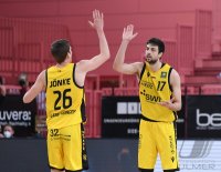 Basketball 2. Bundesliga 2021/2022: Tigers Tuebingen - Itzehoe Eagles