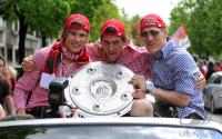 Fussball 1. Bundesliga : Deutscher Meister 09/10 FC Bayern Muenchen