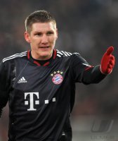 Fussball DFB Pokal 10/11 : Bastian Schweinsteiger (FC Bayern Muenchen)
