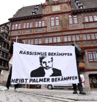 Demo gegen Oberbuergermeister Boris Palmer Tuebinger Marktplatz