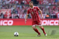 Fussball 1. Bundesliga Saison 16/17: FC Bayern Muenchen - SC Freiburg