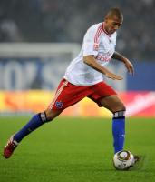 FUSSBALL, 1. BUNDESLIGA, 20. Spieltag: Hamburger SV, BOATENG Einzelaktion