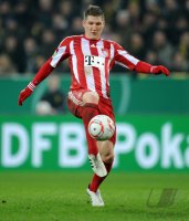 Fussball: DFB Pokal  Saison 2010/2011, Viertelfinale: Bayern, SCHWEINSTEIGER