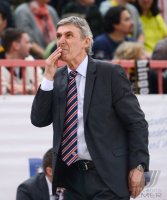 Basketball 1. Bundesliga 2012/2013:  Walter Tigers Tuebingen - FC Bayern Muenchen