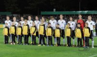 Fussball International  U 20 Laenderspiel:  Escortkids der E1 Jugend  des FC Rottenburg