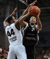 1. Basketball Bundesliga  09/10  Brose Baskets  - Walter Tigers