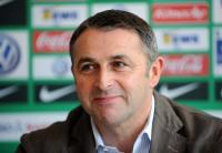 Fussball Bundesliga Saison 2010/2011: Werder Bremens Klaus ALLOFS
