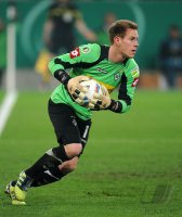 FUSSBALL  DFB POKAL SAISON  11/12  HALBFINALE: Torwart Marc Andre ter Stegen (Borussia Moenchengladbach)