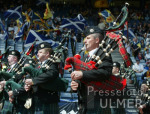 FUSSBALL Schottland -Deutschland  Dudelsackgruppe im Stadion Hampden Park