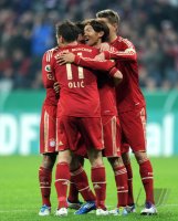 Fussball DFB Pokal 11/12 :  JUBEL nach dem Tor , Ivica Olic, Takashi Usami, Nils Petersen (v. li., FC Bayern Muenchen)