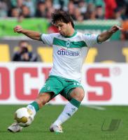 FUSSBALL 1. BUNDESLIGA: Bremen, DIEGO Einzelaktion