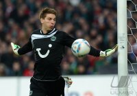 Fussball 1. Bundesliga, Saison 2011/2012: Torwart Ron Robert Zieler (Hannover 96)