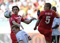 FUSSBALL WM 2010, VORRUNDE: Deutschland - Serbien