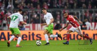 Fussball 1. Bundesliga Saison 16/17: FC Bayern Muenchen - VfL Wolfsburg