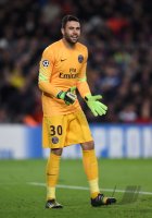 Fussball CHL  Saison 2014/2015: Torwart Salvatore Sirigu (Paris Saint-Germain)