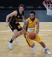 Basketball 1. Bundesliga  13/14  Walter Tigers Tuebingen  - MPH Riesen Ludwigsburg