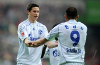 Fussball: 1. Bundesliga Saison 2010/2011: SV Werder Bremen - FC Schalke 04