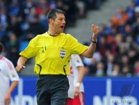 FUSSBALL, 1. BUNDESLIGA, 27. Spieltag: Schiedsrichter STARK