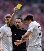 Fussball  1. Bundesliga  13/14: FC Bayern Muenchen - SC Freiburg