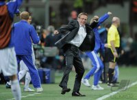 FUSSBALL CHL  Saison 10/11:  JUBEL  Trainer Ralf Rangnick (FC Schalke 04)