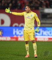 Fussball 1. Bundesliga 13/14: Torwart Raphael Wolf (SV Werder Bremen)