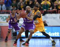 Basketball 1. Bundesliga 14/15 Hauptrunde:  Walter Tigers Tuebingen - BG Goettingen