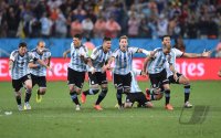 FUSSBALL WM 2014, HALBFINALE: Niederlande - Argentinien