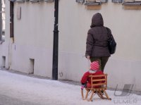 Schmuckbild; Wetterbild; Schnee, Schlitten