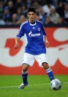 FUSSBALL, 1. BUNDESLIGA, 10. Spieltag: Schalke 04, ZAMBRANO Einzelaktion