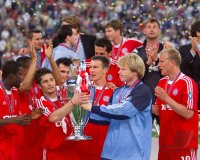 FUSSBALL CHAMPIONSLEAGUE FINALE 2000/2001:  JUBEL FC Bayern Muenchen