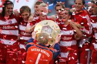 Fussball Ligapokal FC Schalke 04 - FC Bayern Muenchen