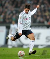 Fussball: 1. Bundesliga Saison 2010/2011: Bayern, GOMEZ Einzelaktion