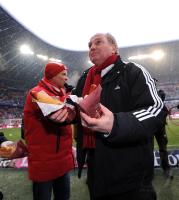 Fussball 1. Bundesliga : FCB Praesident Uli Hoeness