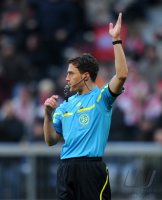 Fussball 1. Bundesliga : Schiri Michael Zwayer