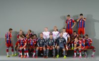 Fussball 1. Bundesliga 2014/2015:  Fototermin beim FC Bayern Muenchen