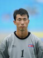 FUSSBALL INTERNATIONAL: Torwart Ri Myong Guk (Nordkorea)