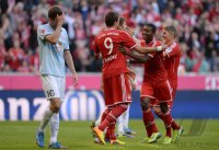 Fussball  1. Bundesliga  13/14: JUBEL FC Bayern Muenchen