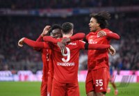 Fussball 1. Bundesliga Saison 19/20: FC Bayern Muenchen - SC Paderborn