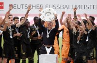 Fussball 1. Bundesliga Saison 20/21: FC Bayern Muenchen - FC Augsburg