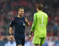 Fussball DFB Pokal Halbfinale 14/15: FC Bayern Muenchen - Borussia Dortmund