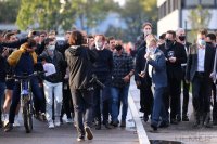 Tesla-Chef Elon Musk besucht Biopharma-Unternehmen Curevac