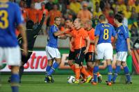 FUSSBALL WM 2010, VIERTELFINALE: Holland - Brasilien