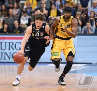 Basketball 1. Bundesliga 15/16 Hauptrunde: Walter Tigers Tuebingen - MHP Riesen Ludwigsburg