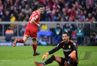 Fussball  1.Bundesliga   Saison 17/18: FC Bayern Muenchen - Borussia Dortmund