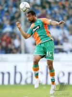 Fussball 1. Bundesliga: Bremen, OWOMOYELA Einzelaktion