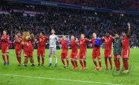 Fussball 1. Bundesliga Saison 18/19: FC Bayern Muenchen - FC Schalke 04