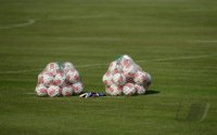 Fussball 1. Bundesliga 12/13: Training beim FC Bayern Muenchen