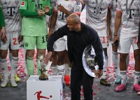 Fussball 1. Bundesliga 24/25: FC Bayern Muenchen 34. Deutschen Meisterschaft