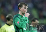 Fussball 1. Bundesliga: Muenchen - Hannover; Enttaeuschung Mertesacker