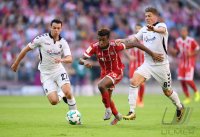 Fussball 1. Bundesliga Saison 17/18: FC Bayern Muenchen - SC Freiburg